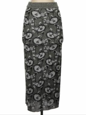 Happy Sheep Floral Pencil Skirt Grey White Size Small Metallic NWT